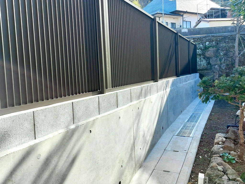 鴨川市
外構工事
ブロック積み
フェンス工事
境界フェンス
擁壁